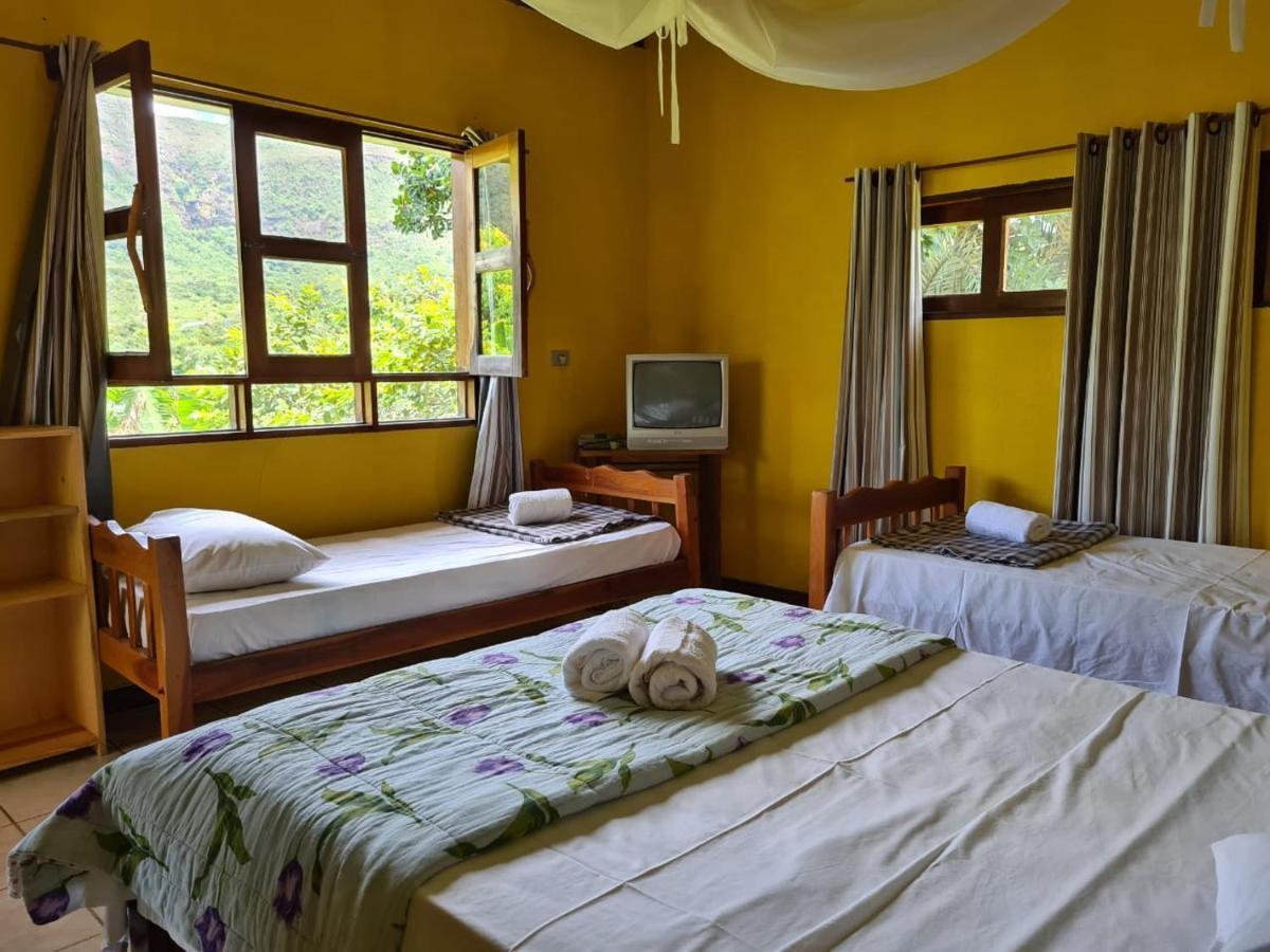 Casa Da Trilha Hotel Vale do Capao Ngoại thất bức ảnh